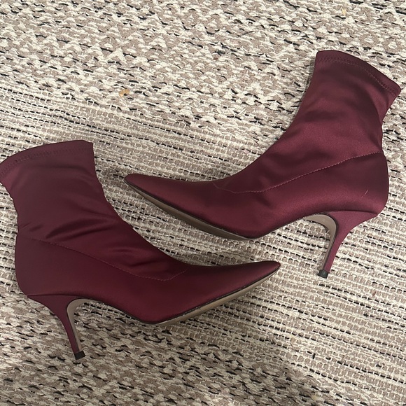 Zara Purple Heeled Ankle Boots - Picture 1 of 3